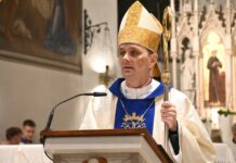 Cerkev na udaru: ali še sme govoriti o svetosti življenja?