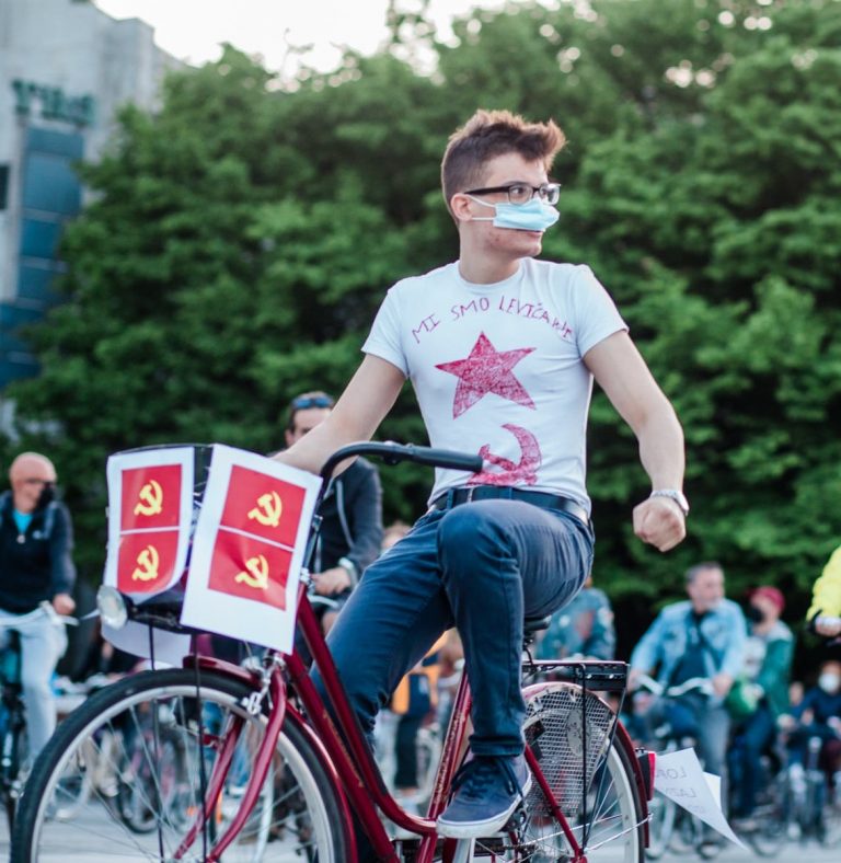 Petkove »kolesarske« proteste financirajo tudi levičarski »kulturniki« z  Balkana - Moje Podravje